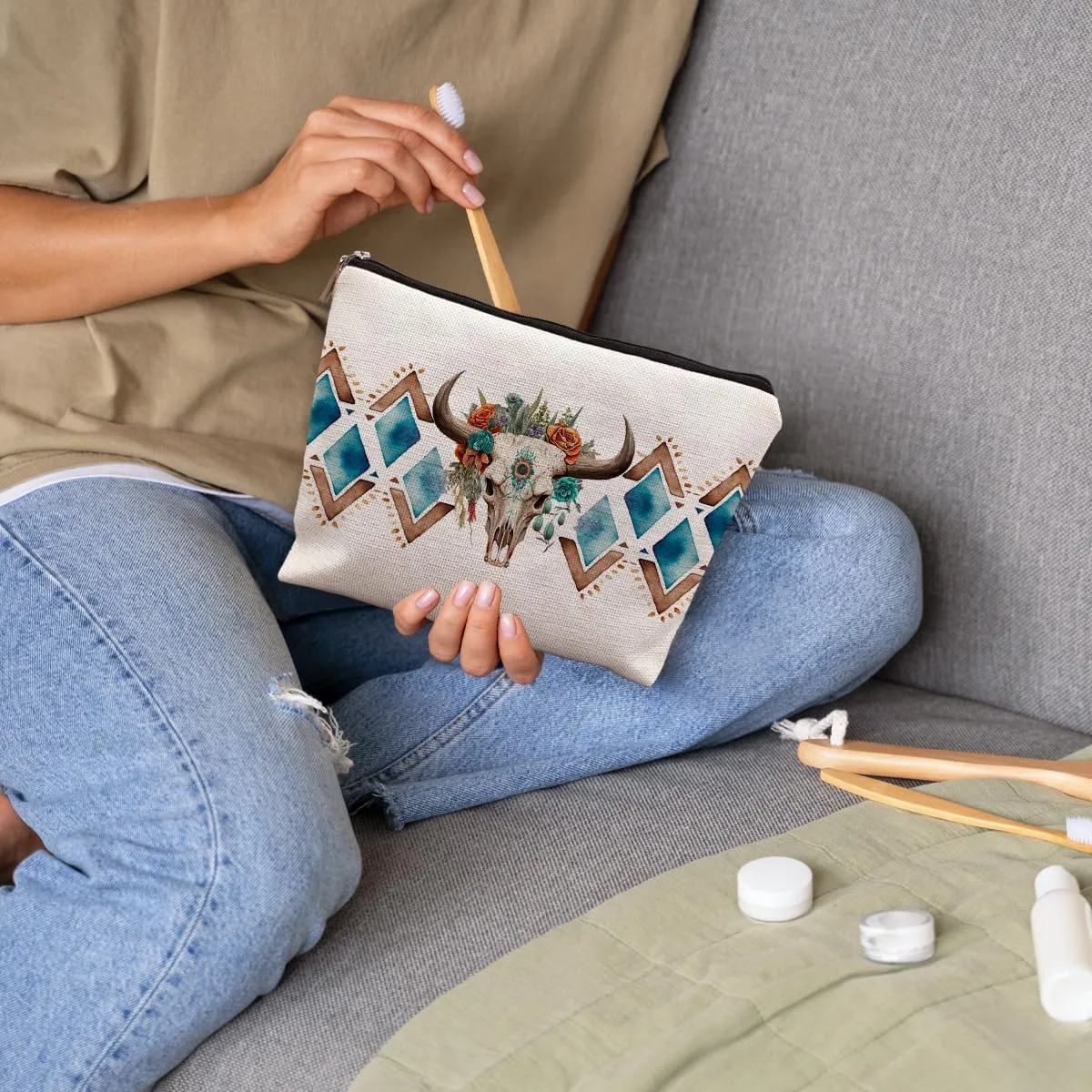 Aztec Makeup Bag, Ethnic Western Southwestern Aztec Navajo Cosmetic Bag for Women, Cow Makeup Bag, Western Gifts for Women, Geometric Wood Art Makeup Pouch