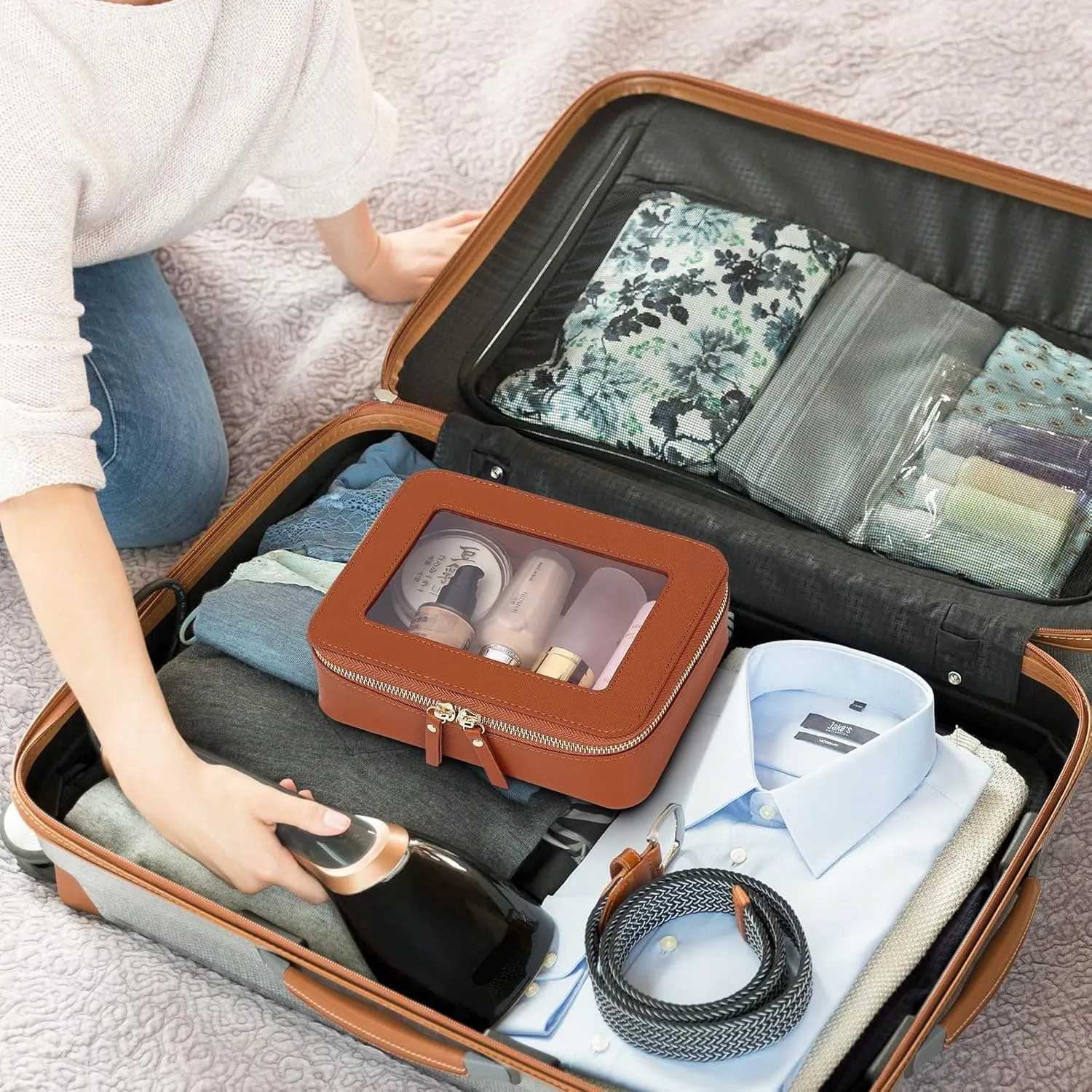 Clear Makeup Bag Women's Waterproof Travel Cosmetic Case and Toiletry Bag Portable Makeup Organizer Bag for Car with Zipper (Brown, M)