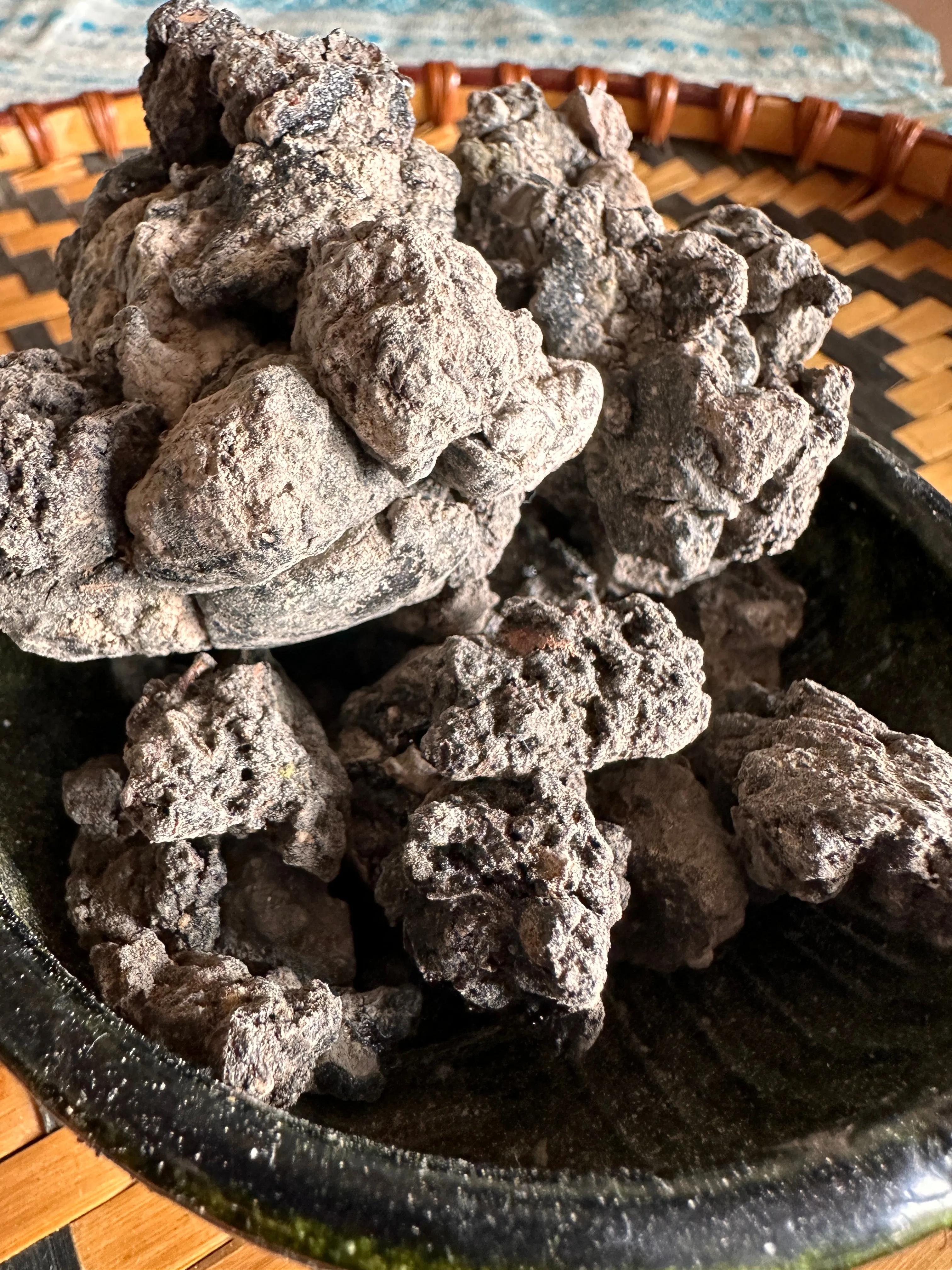 Copal Negro | Pure Fresh Copal |black copal| Unprocessed High Grade Copal