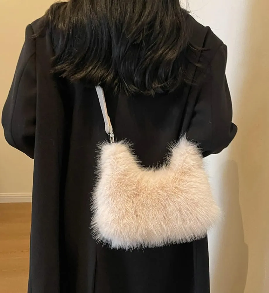 Faux Fur Crossbody Bags for Women Fluffy Shoulder Bag Fuzzy Purses Small Totes Handbag Cute Winter Satchel