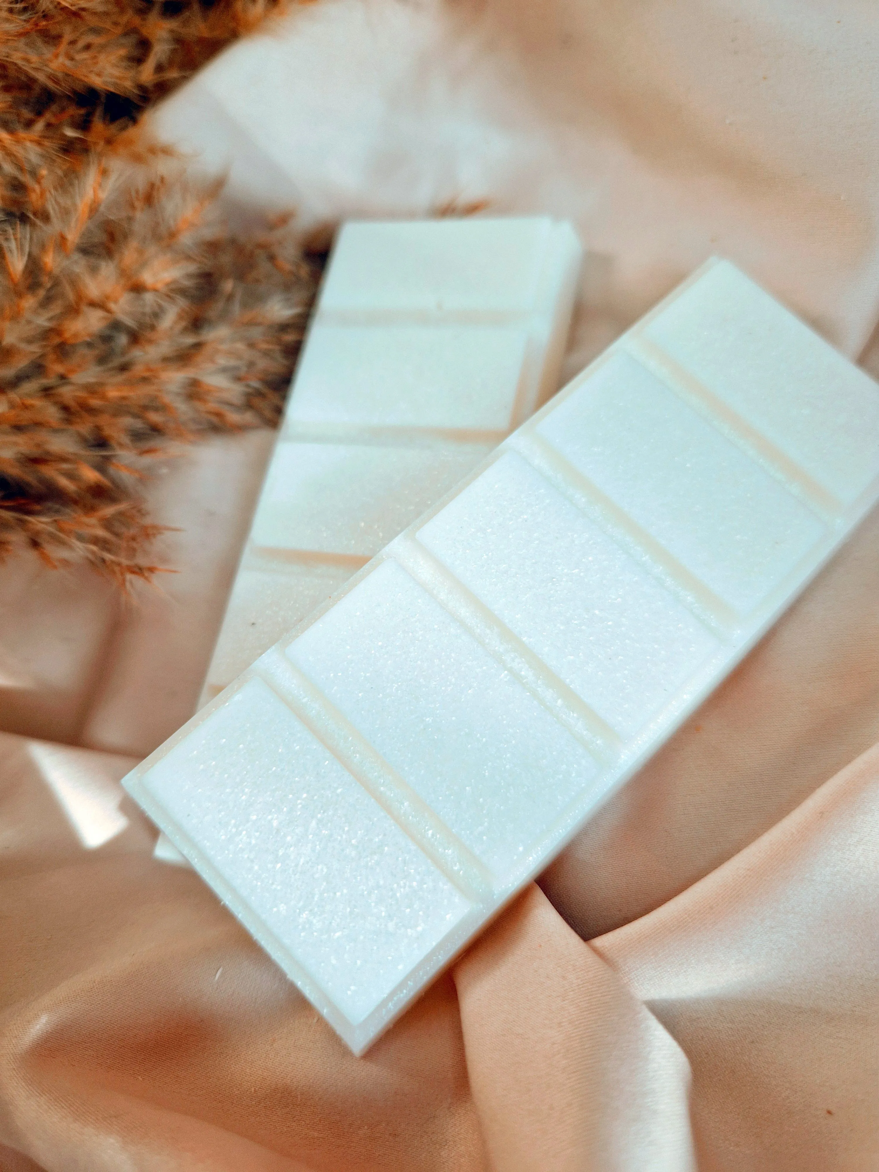 Marshmallow & White Peach Scented Snap Bar, Food   Drink Simmering Granules and Carpet Freshener, Strong Scented Home Wax